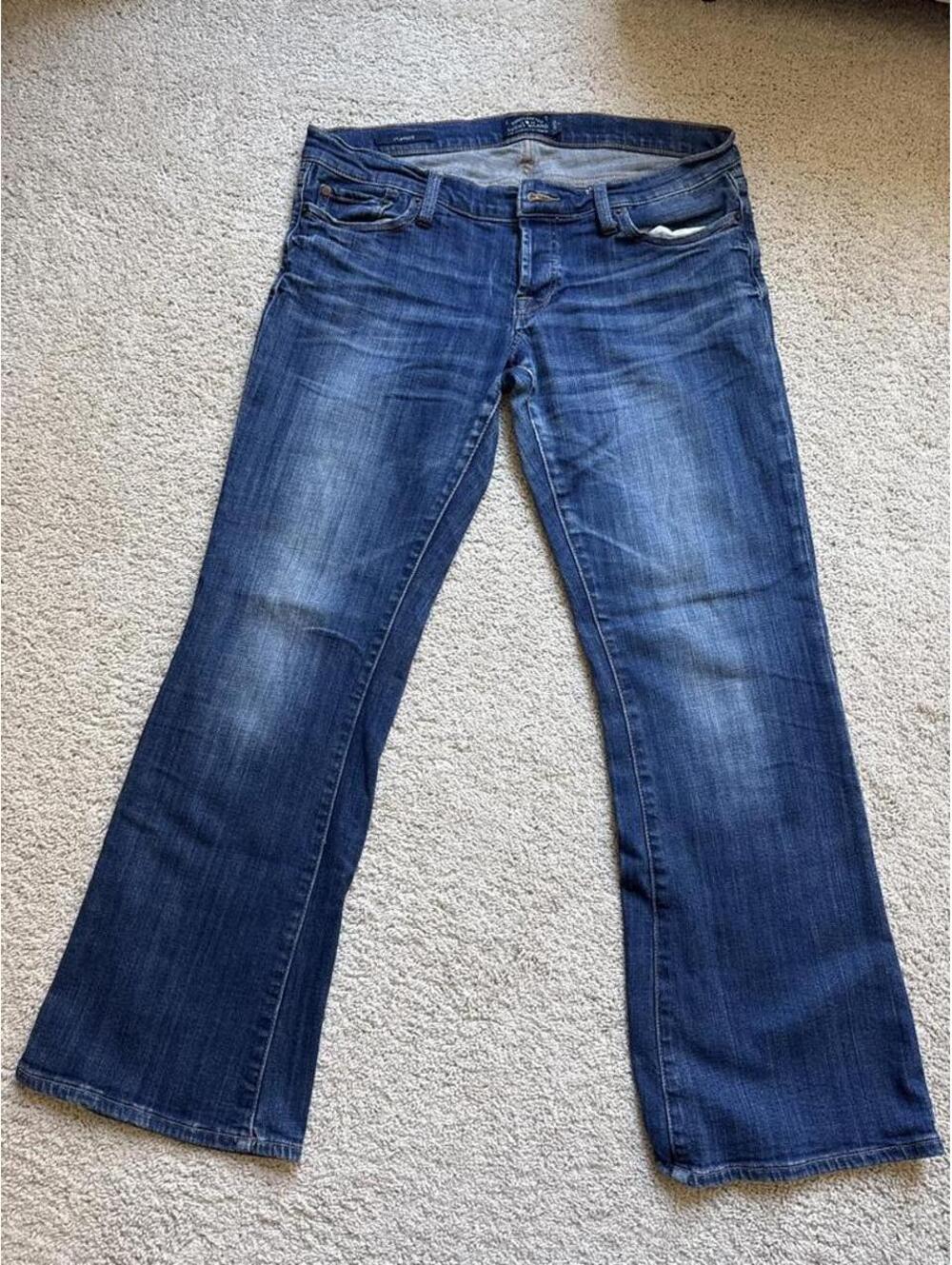 Lucky Brand Women's Blue and Navy Jeans